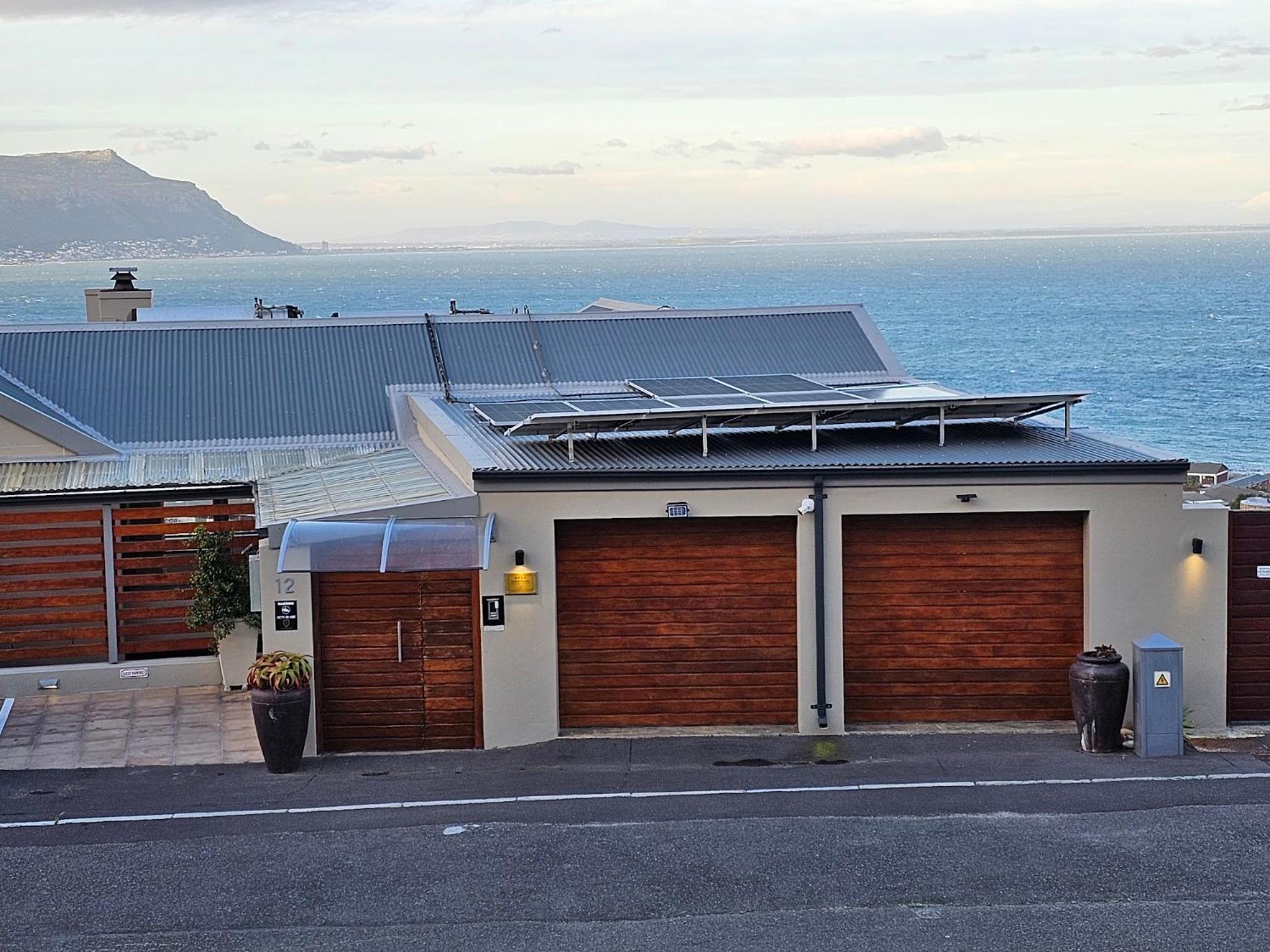 Mariner Guesthouse & Villa Simon's Town Exterior photo